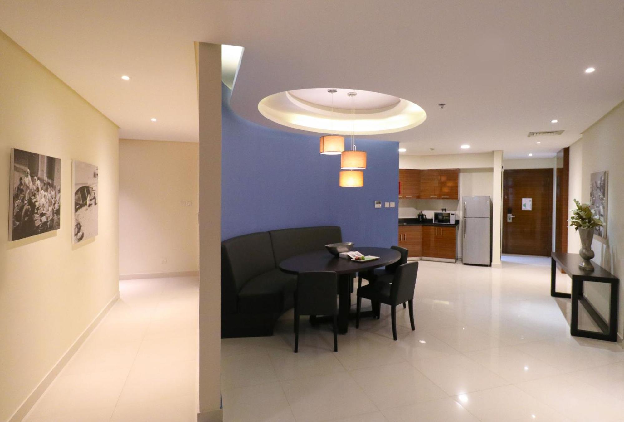 Lagoona Beach Luxury Resort And Spa Μανάμα Εξωτερικό φωτογραφία A typical apartment at The Suites